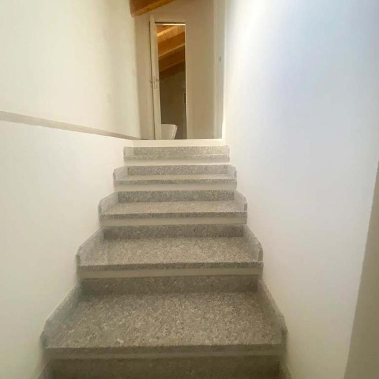 LaureLiving Holiday Home Residenza Angela - Appartamento con 2 Camere da Letto - 8