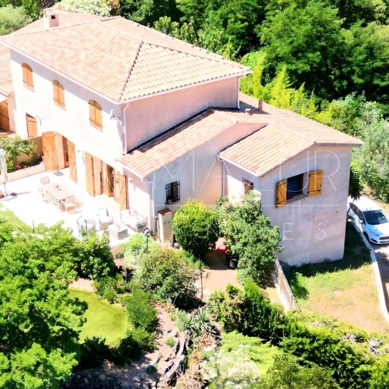 Villa Mitoyenne authentique avec Jacuzzi et Jardin - PALMAZUR VACANCES - Maison 3 Chambres - 2