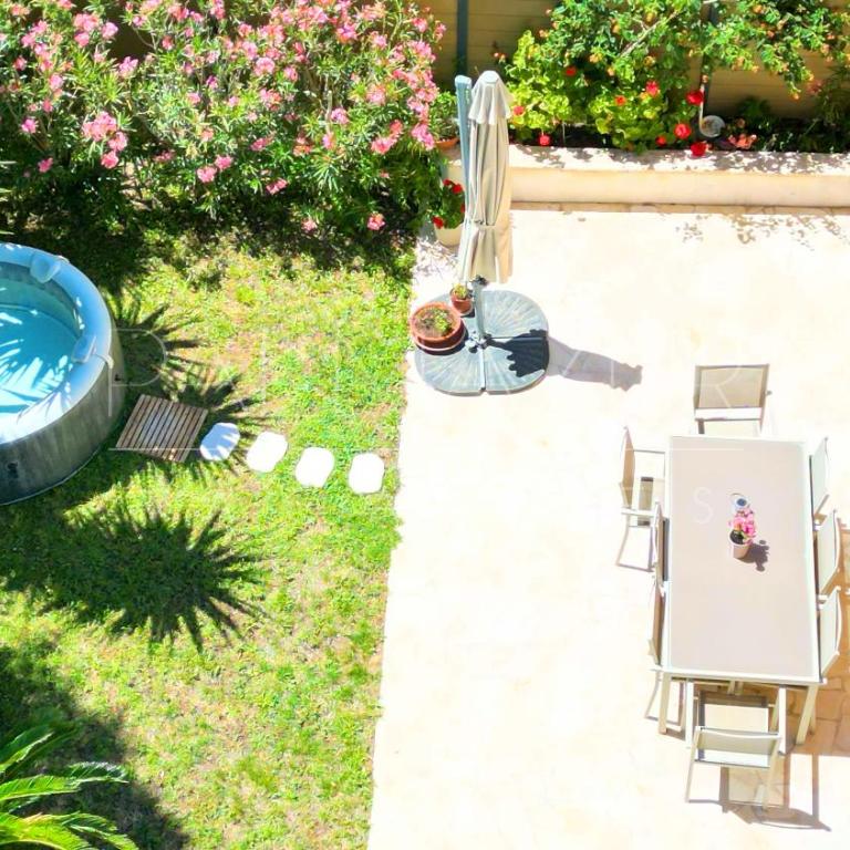Villa Mitoyenne authentique avec Jacuzzi et Jardin - PALMAZUR VACANCES - Maison 3 Chambres - 5