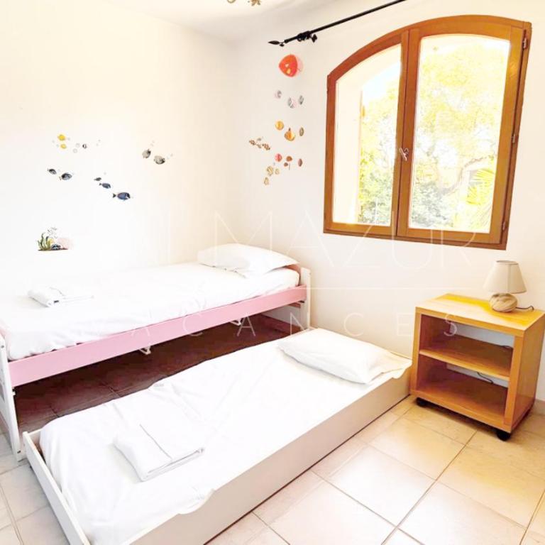 Villa Mitoyenne authentique avec Jacuzzi et Jardin - PALMAZUR VACANCES - Maison 3 Chambres - 32