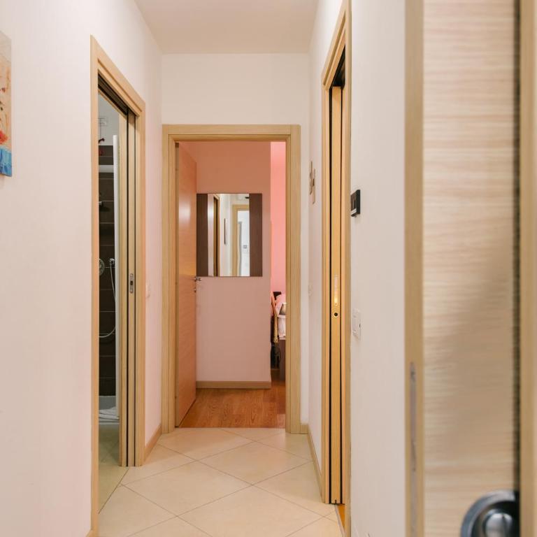 Dimore Verona - Residenza San Zeno Apartments - Appartamento con 2 Camere da Letto - Via Scarsellini n. 19/1 - 7