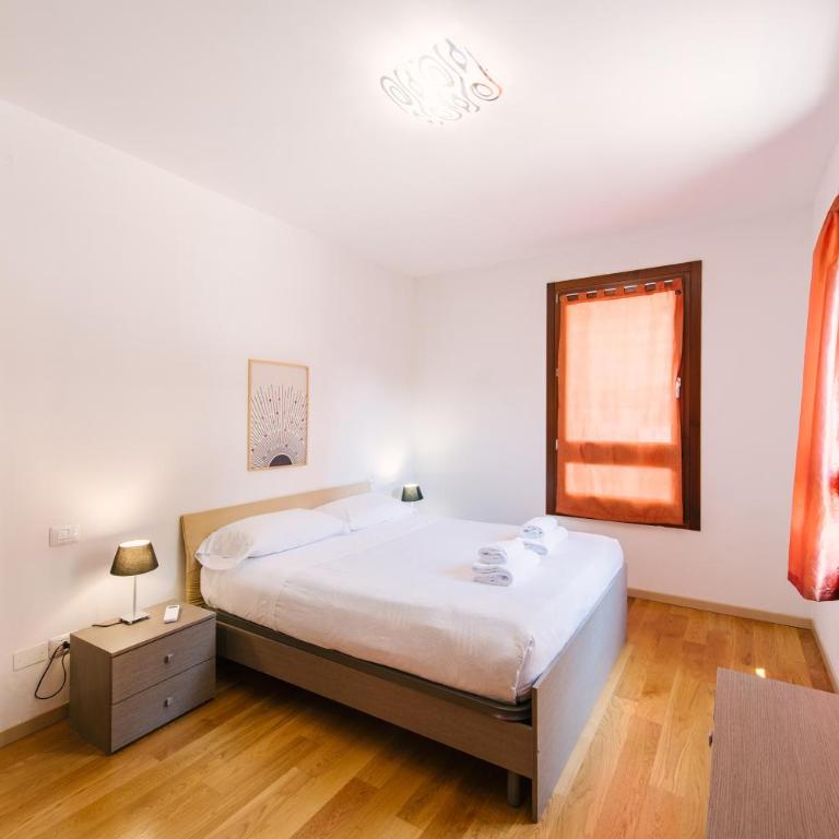 Dimore Verona - Residenza San Zeno Apartments - Appartamento con 2 Camere da Letto - Via Scarsellini n. 19/1 - 6