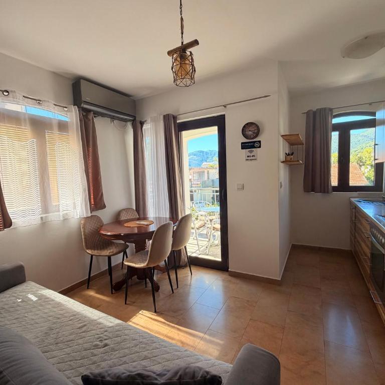 Apartments Marinić - Apartman sa 1 Spavaćom Sobom - 1