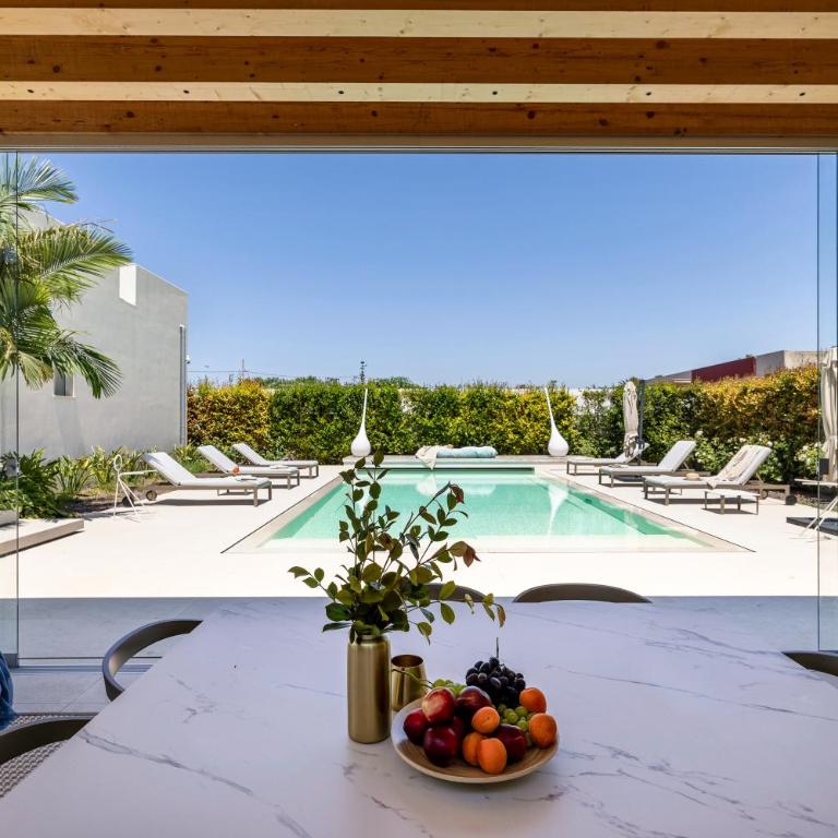 ESSENCE DESIGN VILLA with POOL - Villa con 3 Camere da Letto - 3