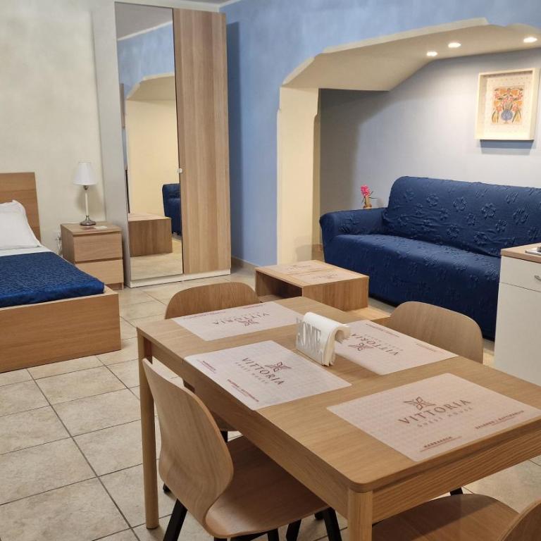 Vittoria Guest House Salerno - Monolocale Familiare - 1