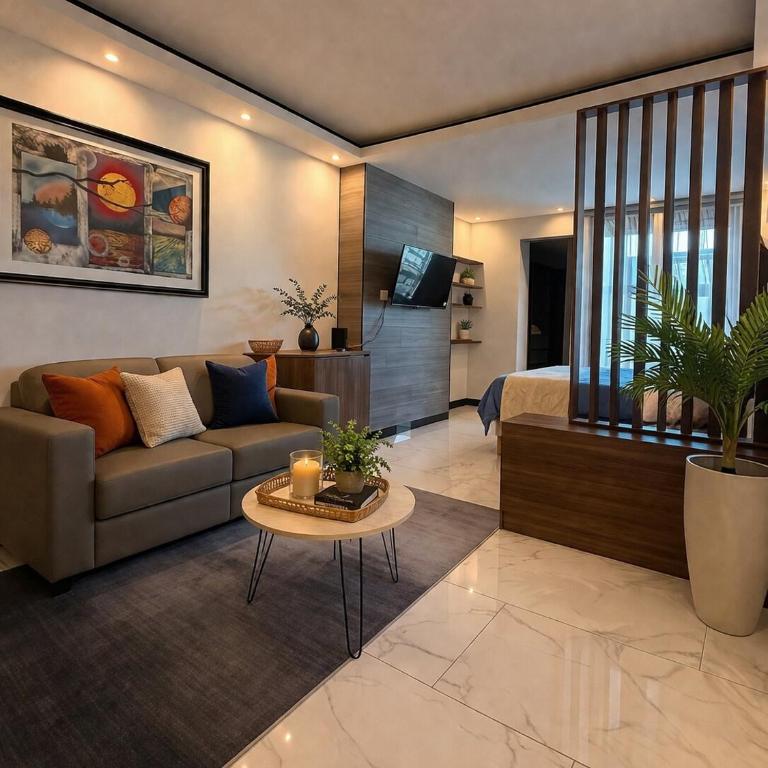 Absolute luxury in Equipetrol, with pool, rooftop, and gym - One-Bedroom Apartment - 1