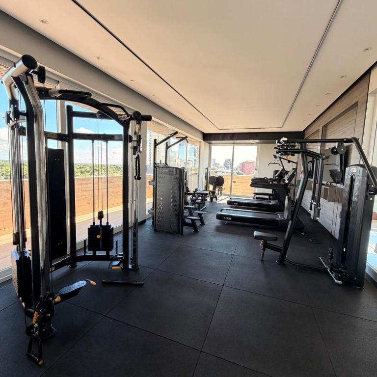Absolute luxury in Equipetrol, with pool, rooftop, and gym - One-Bedroom Apartment - 6