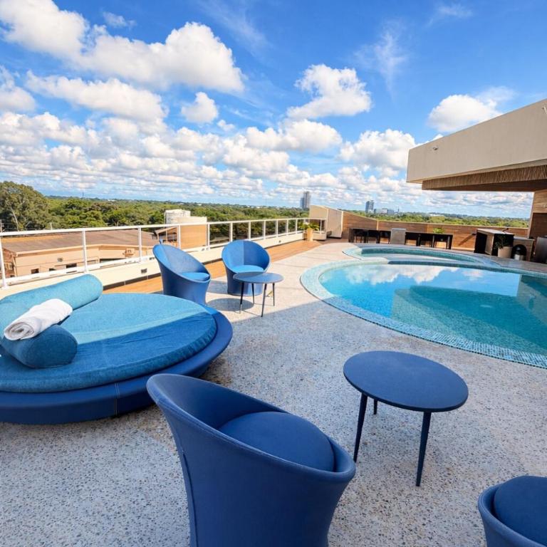 Absolute luxury in Equipetrol, with pool, rooftop, and gym - One-Bedroom Apartment - 7