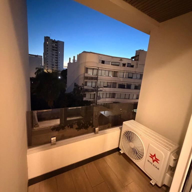 Absolute luxury in Equipetrol, with pool, rooftop, and gym - One-Bedroom Apartment - 21