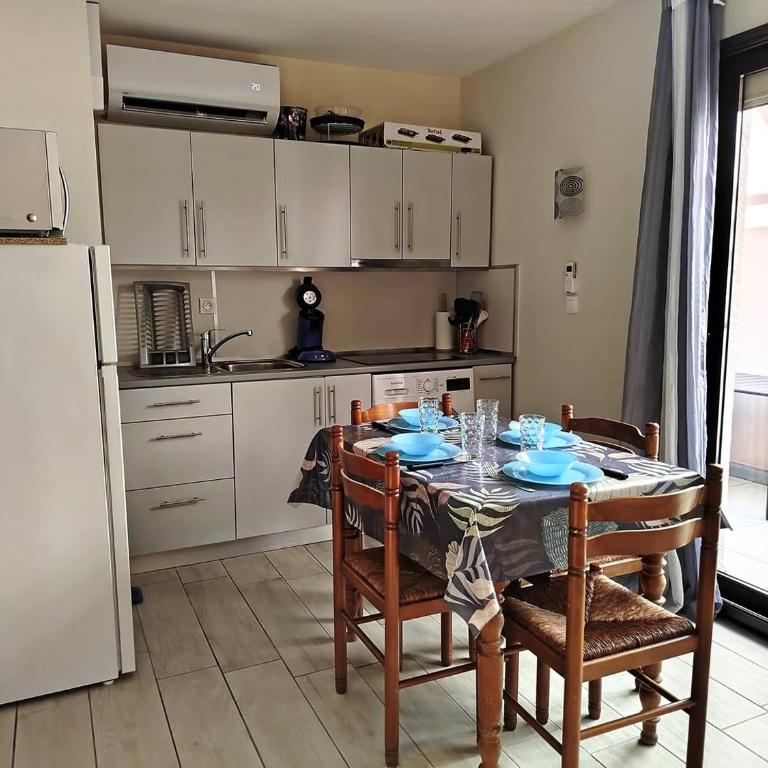 T2 climatisé avec rooftop et parking privatif - 5 couchages - 5PERG224 - Apartment mit 1 Schlafzimmer und Terrasse - 13