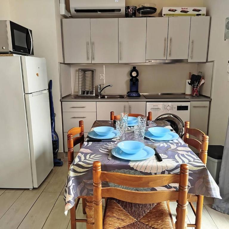 T2 climatisé avec rooftop et parking privatif - 5 couchages - 5PERG224 - Apartment mit 1 Schlafzimmer und Terrasse - 15