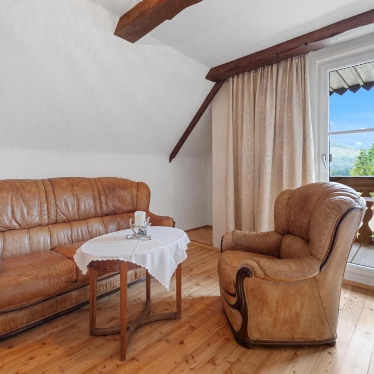 Gutshof Weißenbach - Appartement 2 Chambres Deluxe avec Balcon - 15
