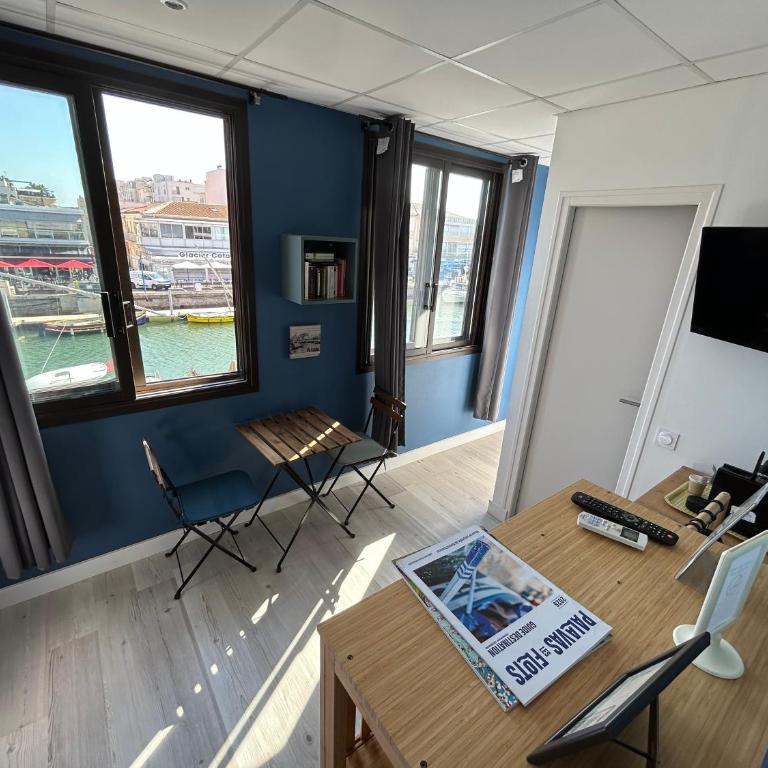 Hôtel Le Petit Baigneur - Chambre Double ou Lits Jumeaux Supérieure avec Vue sur Ville - 28