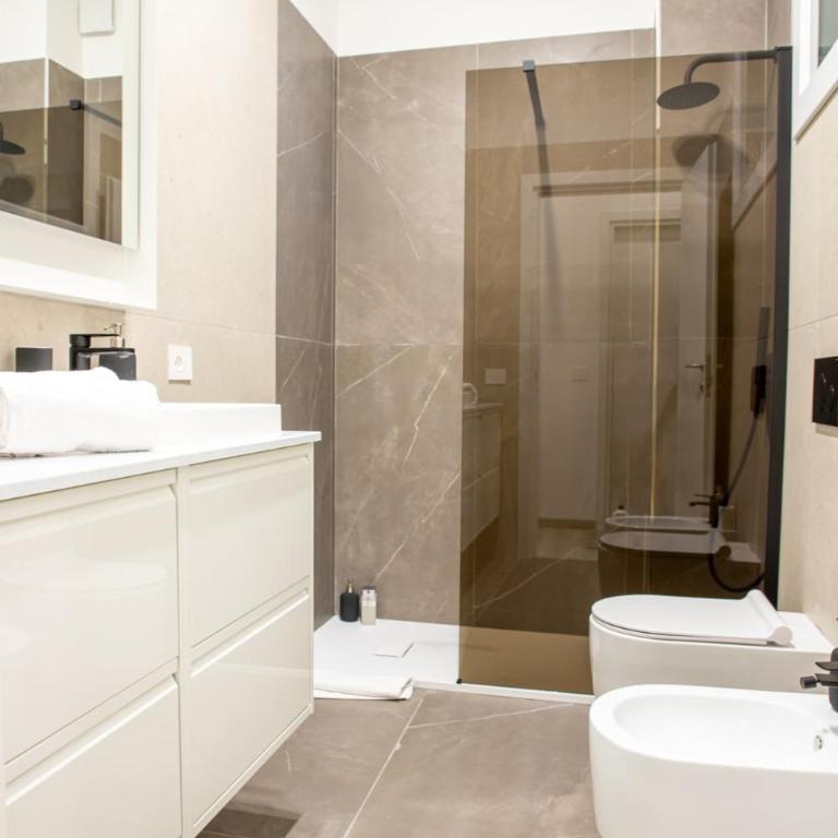 Mediterranean Soul Bari - Appartamento Deluxe con 5 Camere da Letto - 13