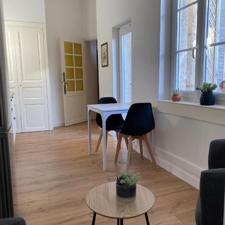 P1 with terrace near Arènes - Apartment mit 1 Schlafzimmer - 1