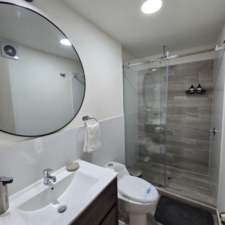 Luxury Suite Best Miraflores Location, close Kennedy Park - One-Bedroom Apartment - 10