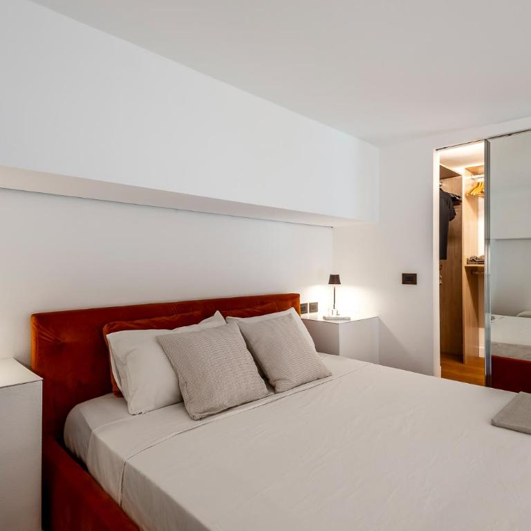 StayEasy Suite Rosales3 - Metro and Parking - Apartment - Split Level - 4