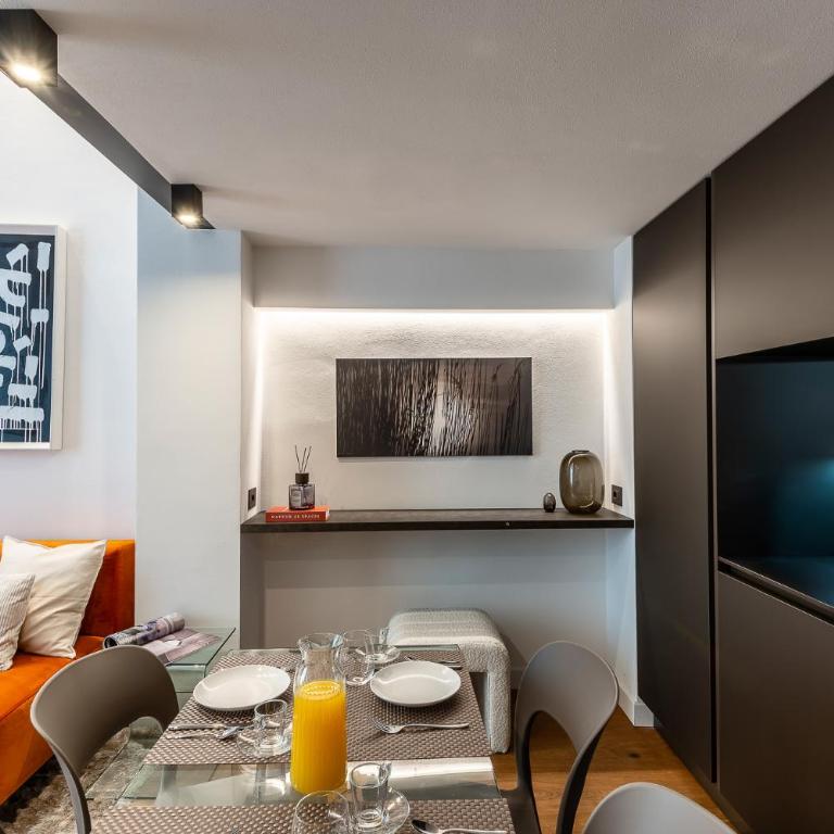 StayEasy Suite Rosales3 - Metro and Parking - Apartment - Split Level - 8