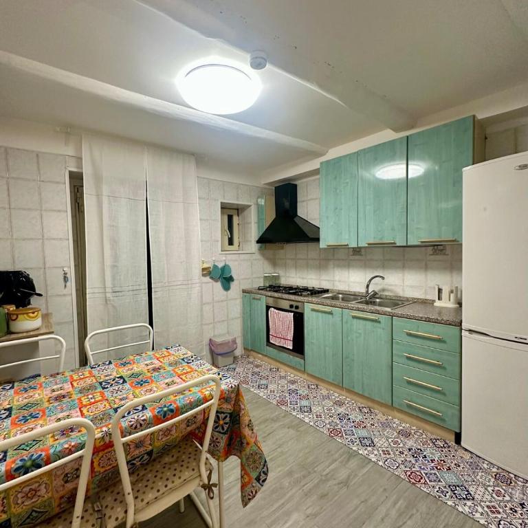 Dimora di Calliope - Via Toledo - Appartamento con 2 Camere da Letto - 1