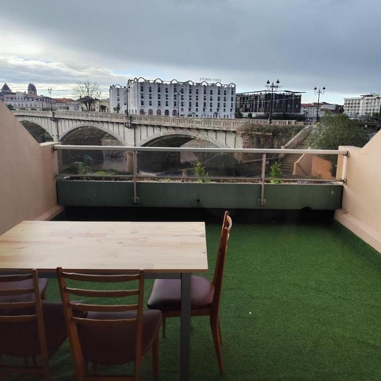 grand studio avec terrasse - Appartement 1 Chambre - 2