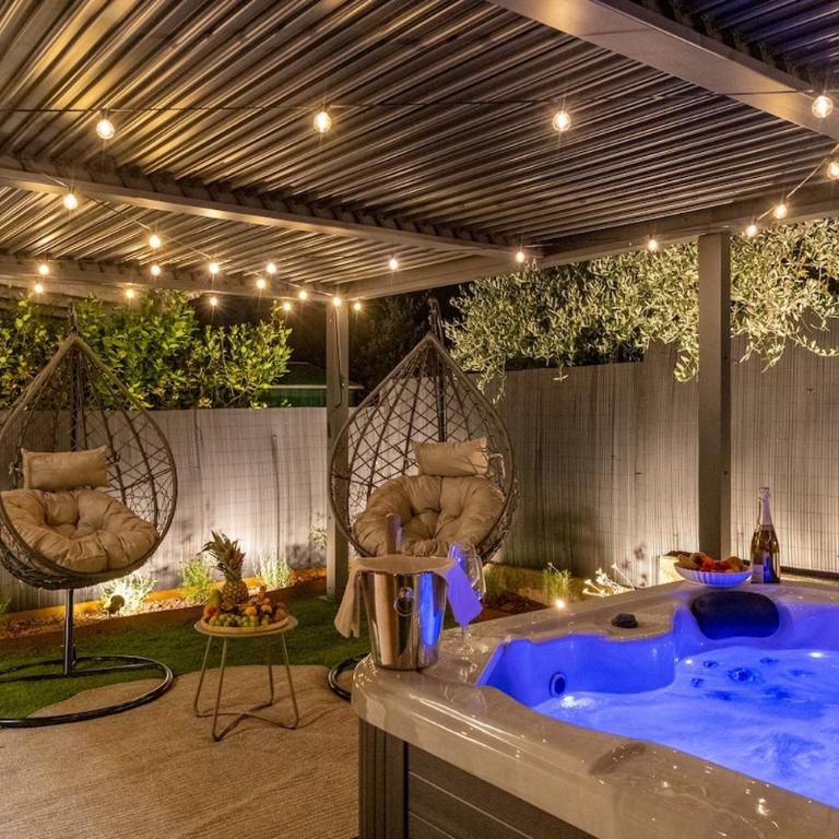 Luxury Garden Suite with Private Heated jacuzzi - Appartamento Classic con 1 Camera da Letto e Letto King-Size - 37