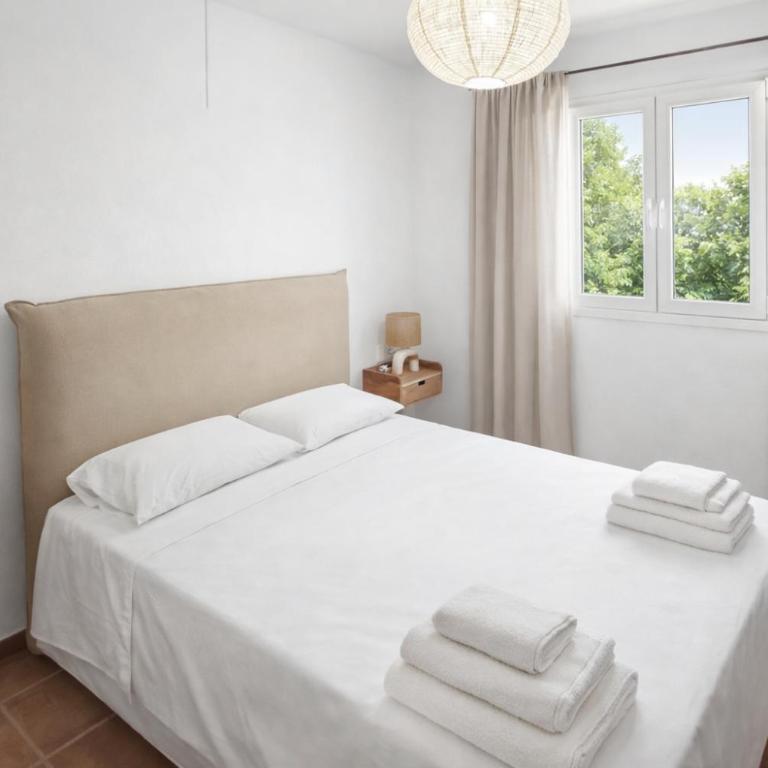 Can Rafalet Casa y piscina cerca de Cala Vadella - Casa - 33