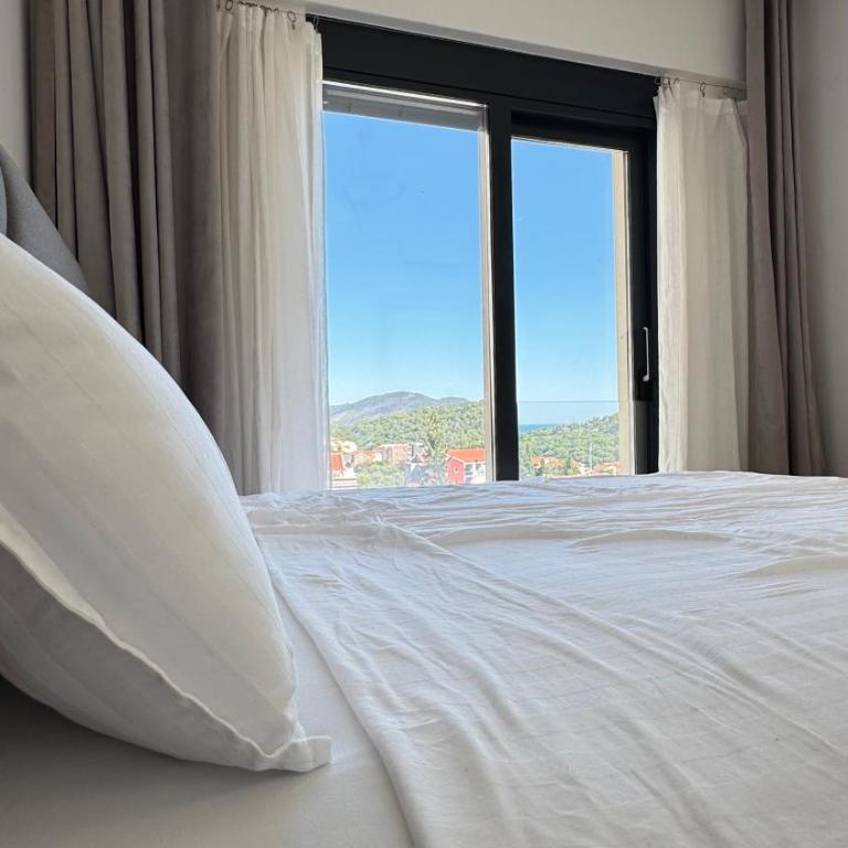 Sky & Sea Apartment - One-Bedroom Apartment - 9