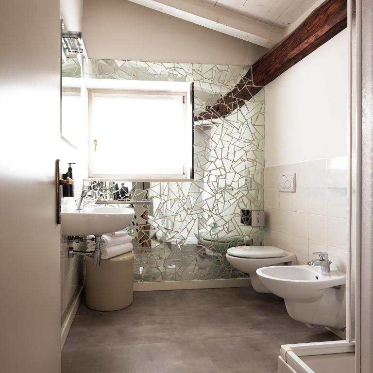 SOUL OF TRENTO Exclusive Jacuzzi Loft - Appartamento con 1 Camera da Letto e Vasca Idromassaggio - 8