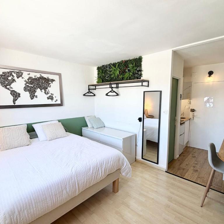 Cocon Citadin Lumineux Port & Plages à pied - Appartement - 5