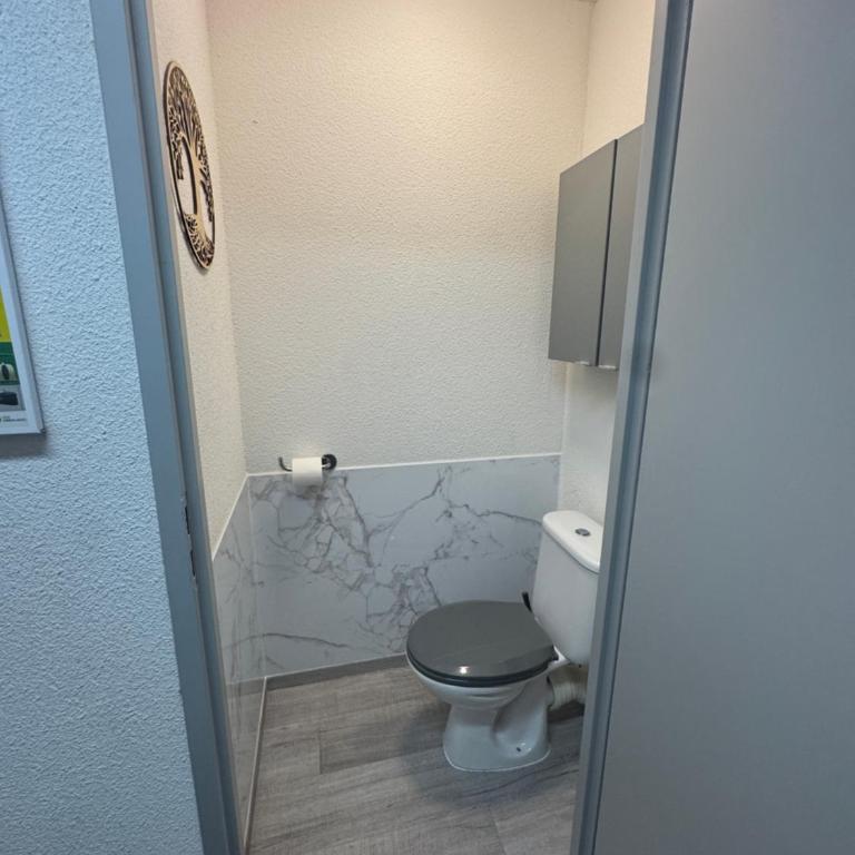Appart SFL 1650m - Appartement 2 Chambres - 11