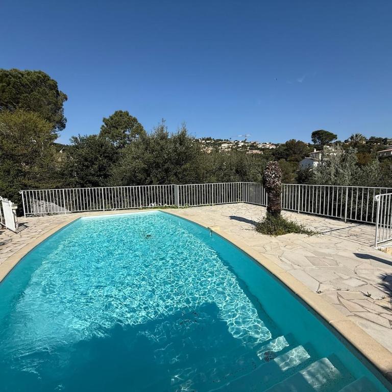 Villa aux Issambres, 4 chambres, piscine, climatisation - Villa avec Piscine Privée - 10