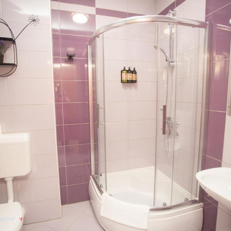 Mostay Boutique Hotel - Trokrevetna Soba sa Pogledom - 5