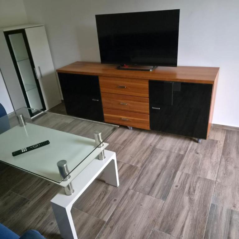 Apartments Rainbow - Apartment mit 2 Schlafzimmern und Terrasse - 7