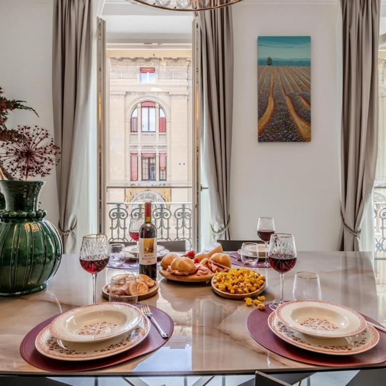 Rizzoli Luxury Towers View Apartment Bologna - Suite Appartamento con 3 Camere da Letto - 24
