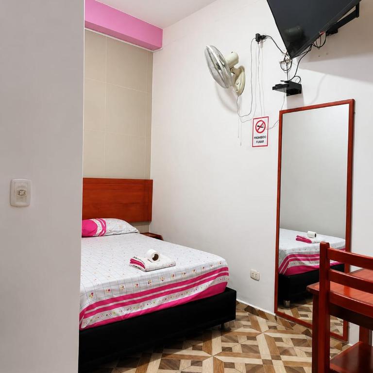 CRISMAS Hotel - Habitación Doble - 1