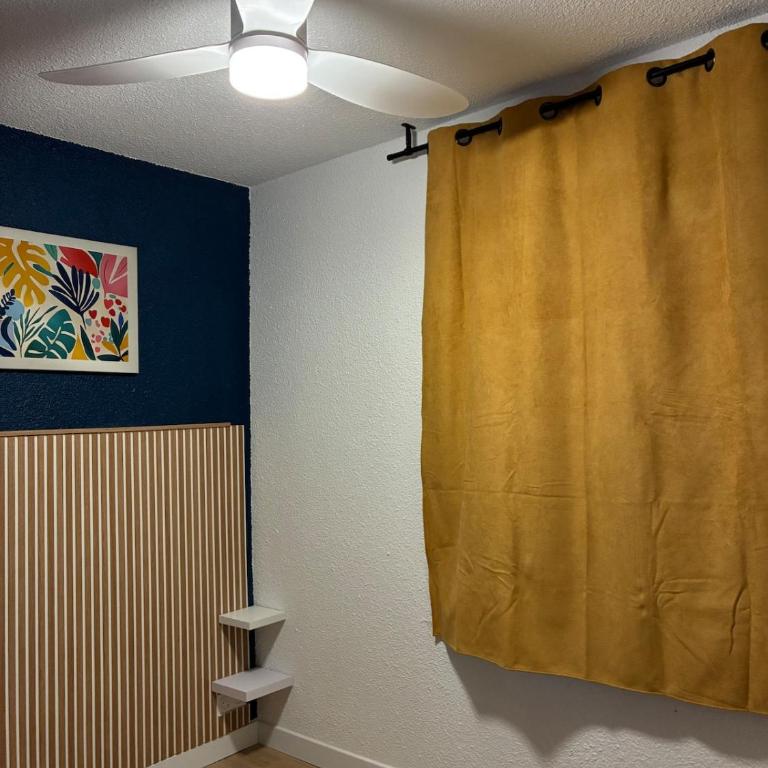 Duplex Vue Lac à Cap Coudalère, Piscine et Parking - Appartement 1 Chambre - 10