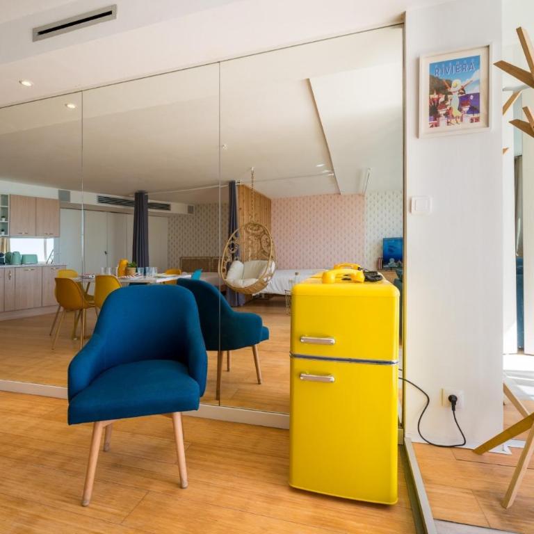 French Riviera Loft Panoramic Sea View, Beachfront - Loft - 10