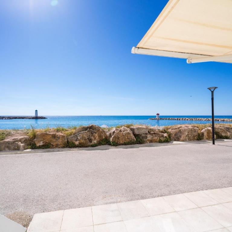 French Riviera Loft Panoramic Sea View, Beachfront - Loft - 19