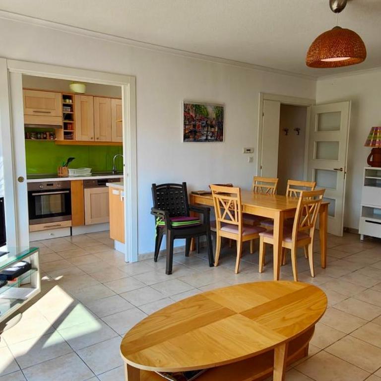 Appartement spacieux avec piscine - Appartement - 5