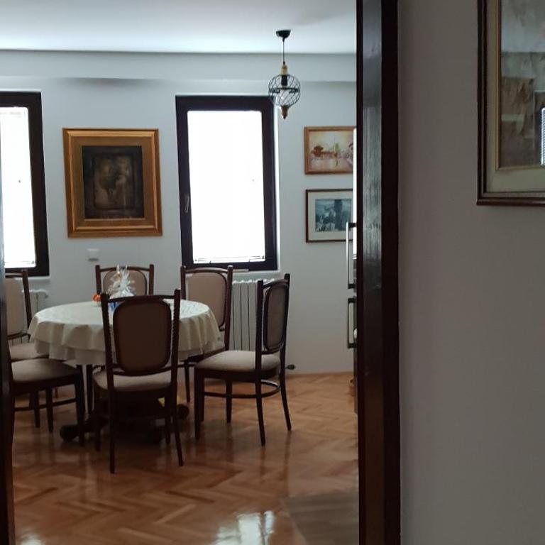 360 View - Four-Bedroom House - 4