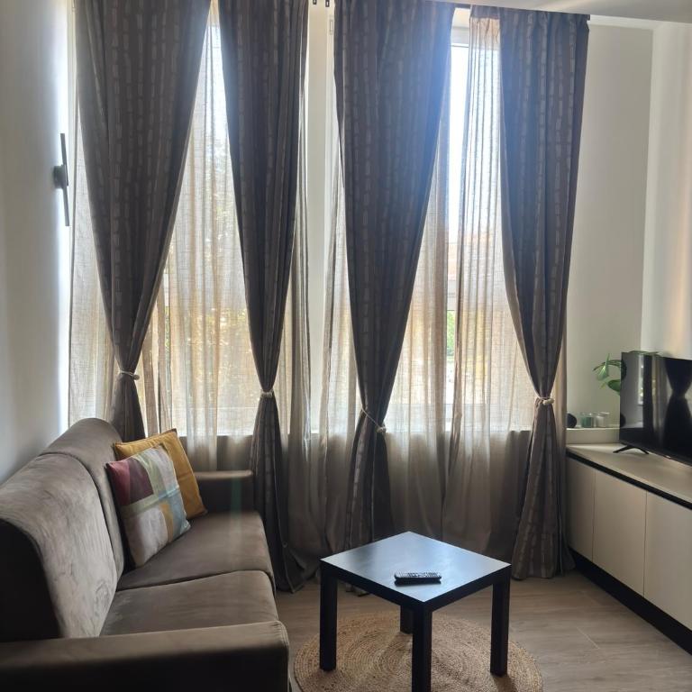 Loft design 50 mt metro M4 I Duomo 10min - WiFi - Appartamento con 1 Camera da Letto - 1