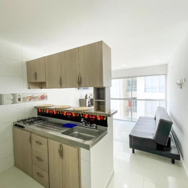 Apartamento Acogedor Cerca de la Playa y Zonas Turísticas - Three-Bedroom Apartment - 16