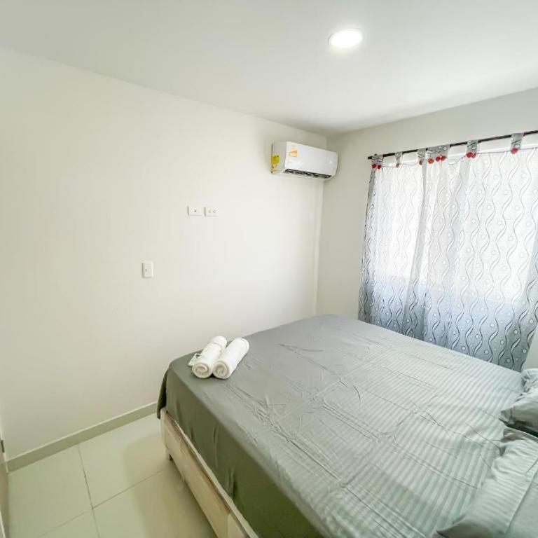 Apartamento Acogedor Cerca de la Playa y Zonas Turísticas - Three-Bedroom Apartment - 14