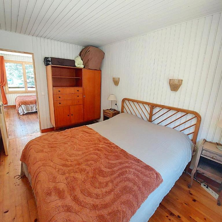Chez Mamette & Papette - Chartreuse Chalet - Three-Bedroom Chalet - 31