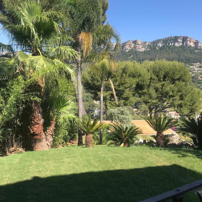Quiet villa in a green setting - Villa - 52