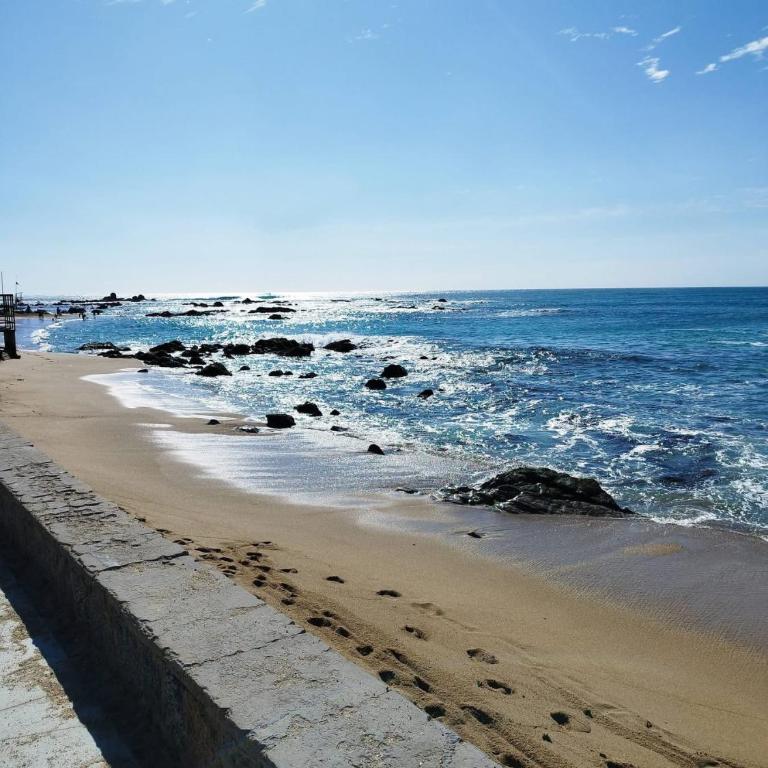 Gran casa con tinaja a pasos de la playa - Three-Bedroom House - 55