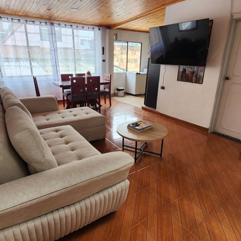 Cómodo apartamento cerca al centro - Apartamento de 2 dormitorios - 1