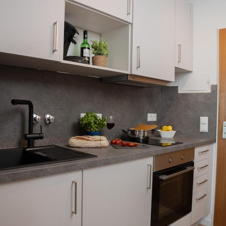 Central apartment with great view - Apartment mit 1 Schlafzimmer - 17