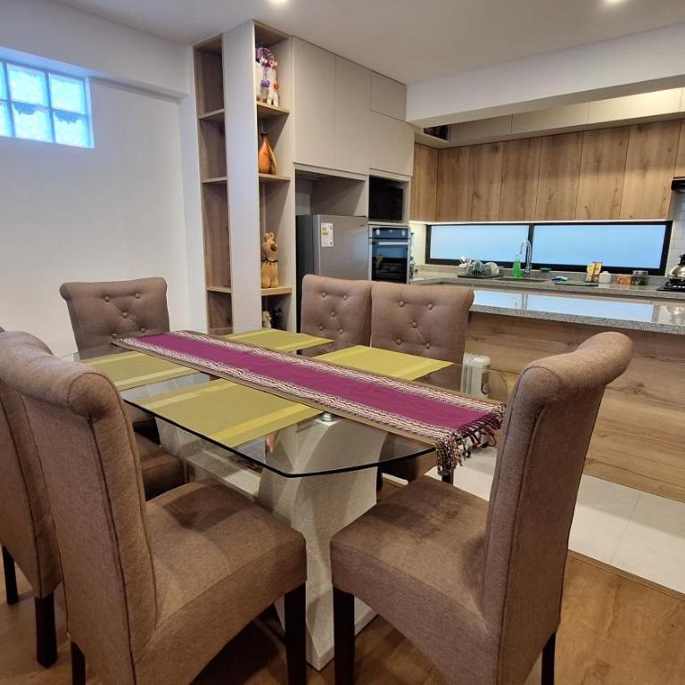 Comfortable and cozy apartment - Three-Bedroom Apartment - 1