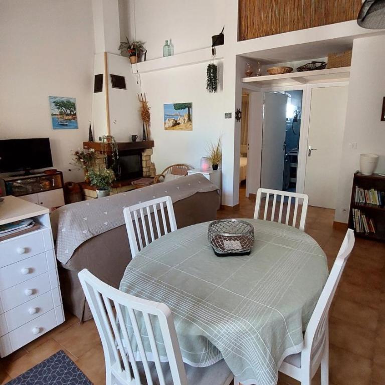 2-star rated air-conditioned house with garden - Maison 3 Chambres - 9